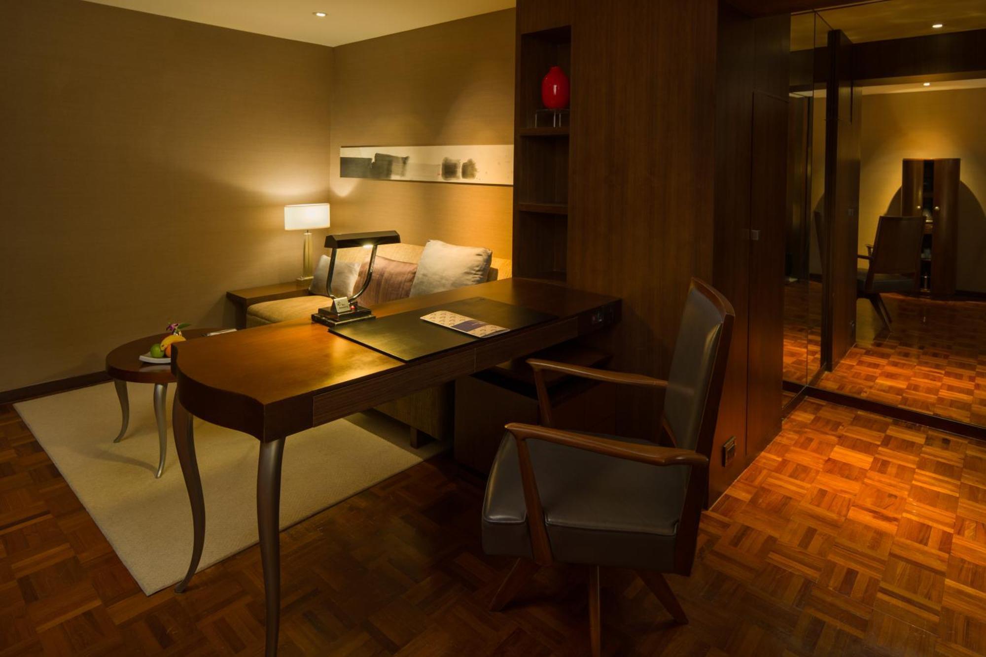 Les Suites Taipei Ching Cheng Номер фото